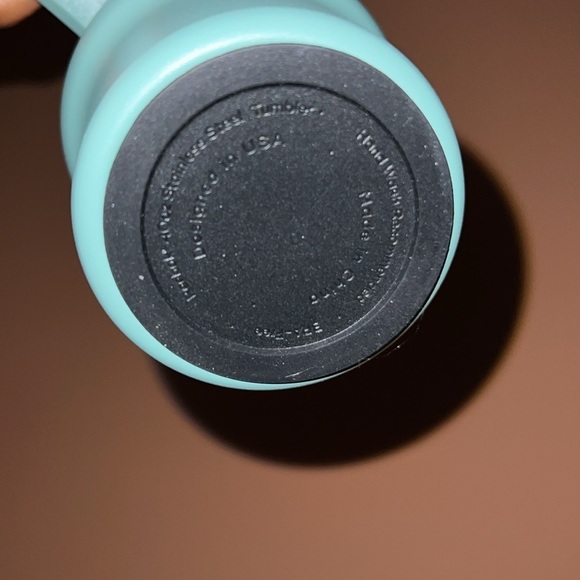 Reebok Stainless Steel Water  Tumbler Bottle 40 0Z - Picture 7 of 8